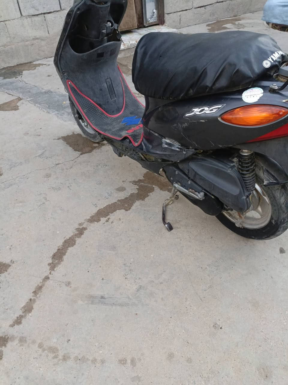 السلام عليكم دراجه للبيع عصفوريه نوزل الدراجه راديتر مي كلشي شقال بيه الدراجه بحالت الوكاله دراجه نوزل وراديتر انسه الحماوه مفتوه فقط ولفات مكينه تخبل من سرعه من حماوه السعر 400 وبيه مجال عنوان بصره زبير ***********
