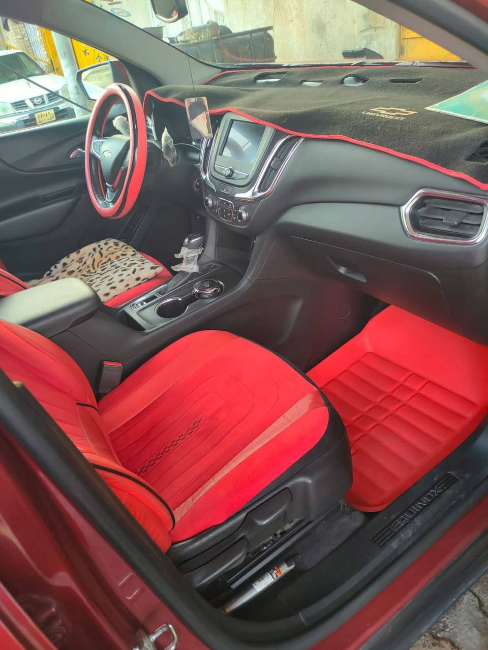 سياره كوينكس موديل 21 رقم سليمانيه موجوده بالعماره حادثها بنيد معمر كلش حلو ماواصل لاشاصي ولالغود للتواصل على هذا الرقم ***********
