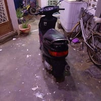 دراجة نارية • للبيع