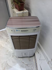 كنفيره شغاله كامل نضيفه السعر 65 الشراي يتصل 07708336874
