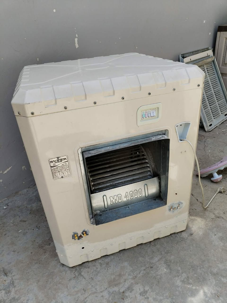 للبيع مبرده حيل نضيف اخو جديد حجم2ونص
العنوان موصل كراج شمال سعر 140بي مجال لتواصل


**إذا كنت صاحب هذا الإعلان وتريد حذفه لأي سبب، رجاءا أرسل رسالة إلى الدعم الفني**