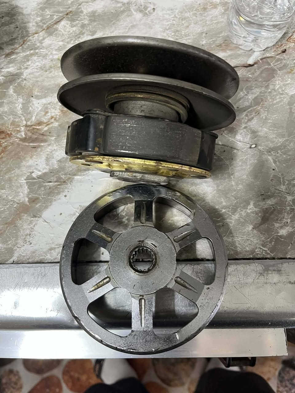 سلام عليكم كور مال رنبه وجديد سكنس وكلج رياضي اصلي من أمه  مال سكنس يرهمن  عل نثيه لفحل ول جبلي ول ثعلب  سعر لكور 50 ولكلج 35 لمكان بغداد فلكت حي نصر رقم ***********
