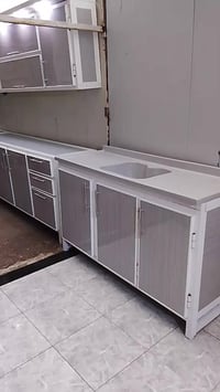 كاونتر خمس قطع فقط السنك مرمر تفصال درجه اولى اي ضرر ما بي العنوان بغد...