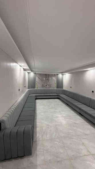 كل ما هوه جديد وحصري جميع انوان💚 الدواوين. حسب الطلب ول قياس جميع اللوان 🌈متوفره. حسب ذوق الزبون.🌹 تجديد الديوان المستخدم.  🔥
مدات العمل ⏳ 15 يوم ضمان الديوان 5 سنوات من سفنج وا قماش وا خشب 💚
للستفسار *********** 📞
