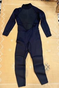 بدلة سباحة • مقاس S
