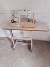 مكينة براذر • مستخدمة أسبوع • مع جنطة وميز