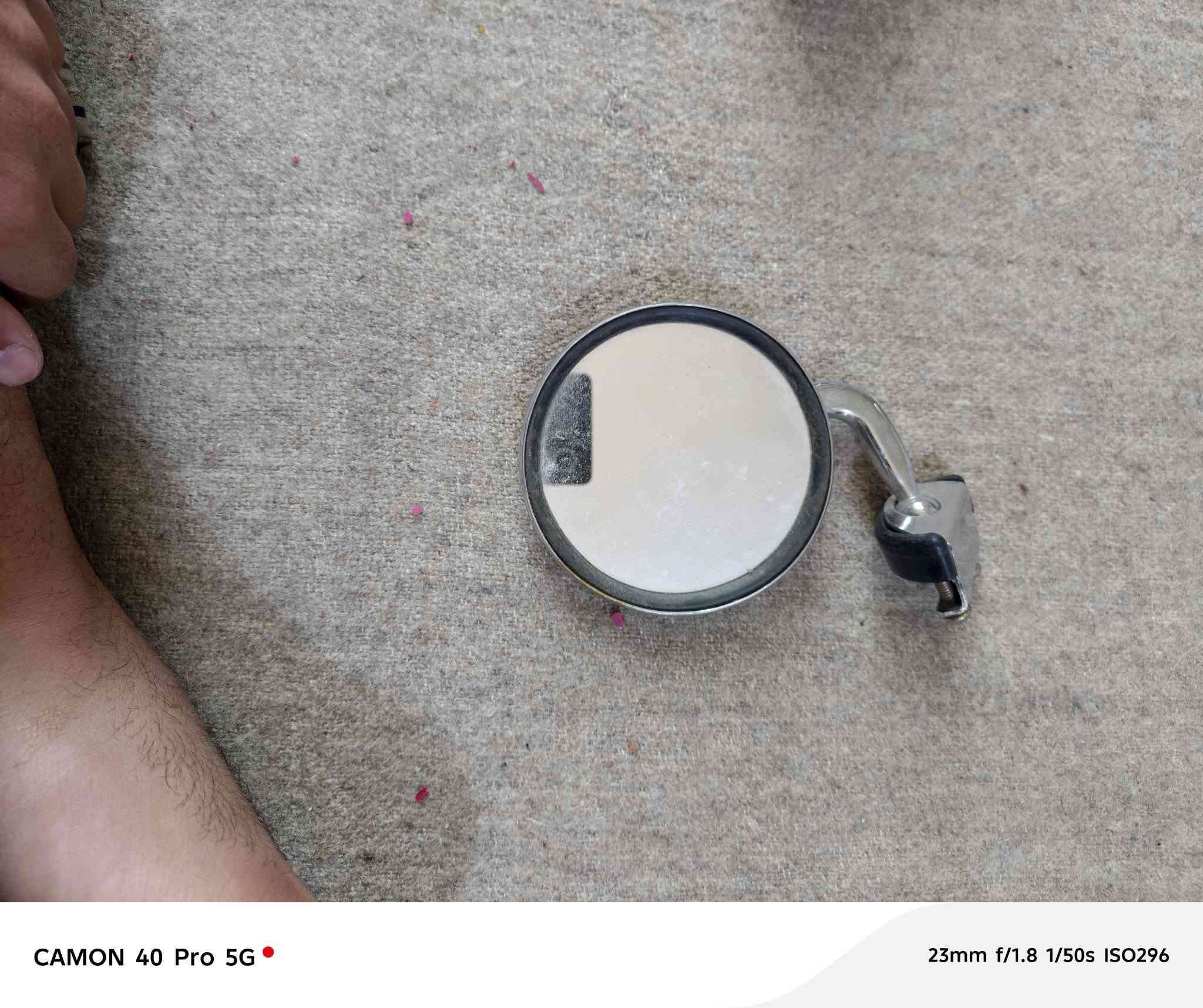 سلام عليكم
غراض فوتون للبيع كلهن جدد ما مستخدمون 
طوفه مال بنزين اصليه وجديد
قاعده مال تبريد جديده  ايسي ميكانيكي جديد 
كلهن ٦٥ الف مكاني بغداد المحمودية 
***********
