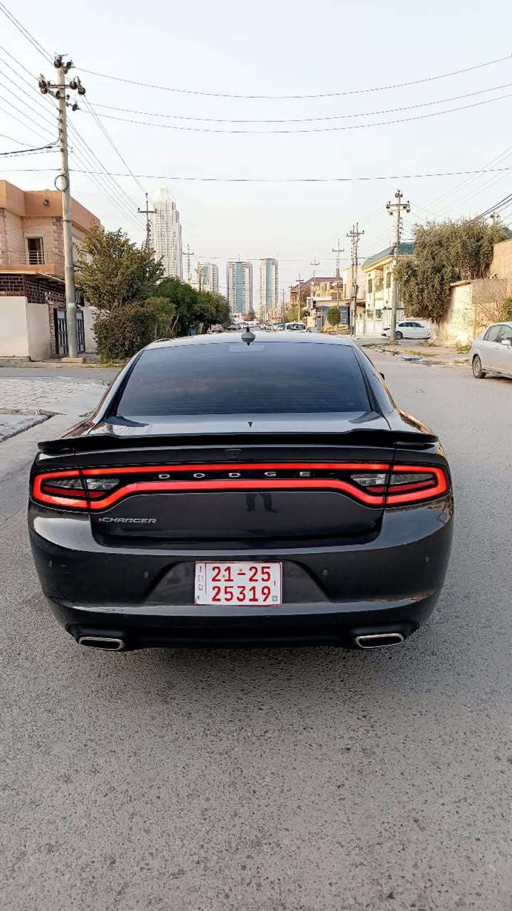 سياره كه دوو بارجه هه يه بونيت جاملغي لاي سه كن 
سياره كه بي ئيرباك بي شانصي 
هه موو ئيرباكه كاني سه ليمه هه تا ئيرباكي به رده ش سه ليمه 
سياره فحص و هه سه ي جائيزه ديناري مصروفي تيدا نيه سي مانك له كه ل بو ره قه م كردن ١٠روزه ره قه مي شكاوه أربيل, العراق


**إذا كنت صاحب هذا الإعلان وتريد حذفه لأي سبب، رجاءا أرسل رسالة إلى الدعم الفني**