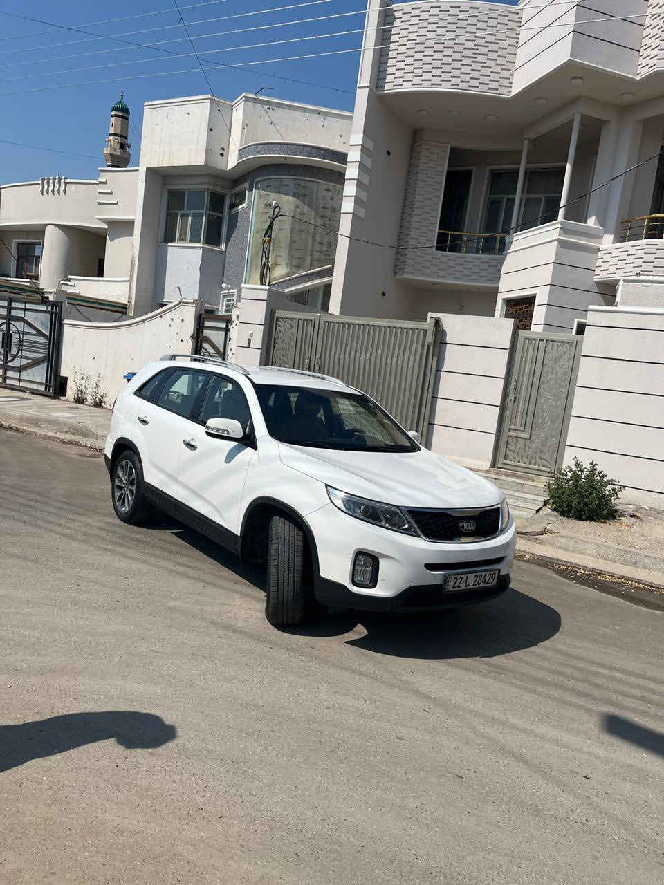 السلام عليكم سورنتو 2013 شكل 2014 وارد خليجي محرك 3500 سبعه راكب ثلاث قطع تبريد كامره حساسات مكفوله من الصبغ والتبديل شركه البخيت رقم أربيل بأسمي تحويل مباشر عداد المسافه 100الف حقيقي شرط الفحص السعر 187 مع المجال البسيط العنوان الانبار الفلوجه للاستفسار ***********
