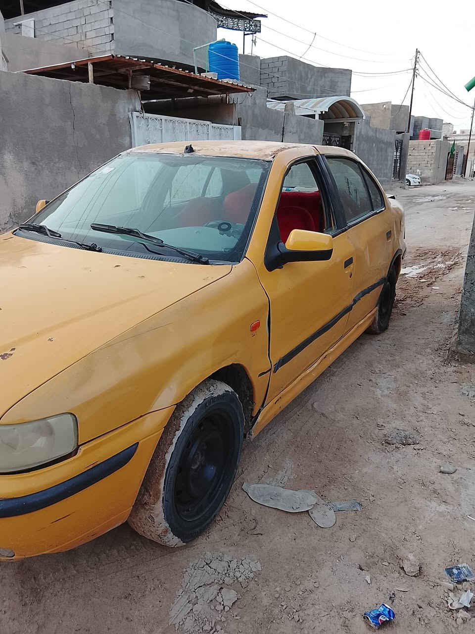 سلام عليكم سمند للبيع مكينه وكير كورلا سياره حلوه ونضيفه البدي نضيف دواخل نضاف كهربائيات شغاله حداده نضيفه صار تقريباً شهر ونص من شادها رقمها بصره الماني راعيها ما اندله اتكفل بسرقه وعشائر سباره متعوب عليها مال جناي المكينه بدايه خيط تبخير كلش قليل بيها سعر 15 وبيها مجال للشراي للتواصل رقمي *********** متواجد واتساب واتصال
