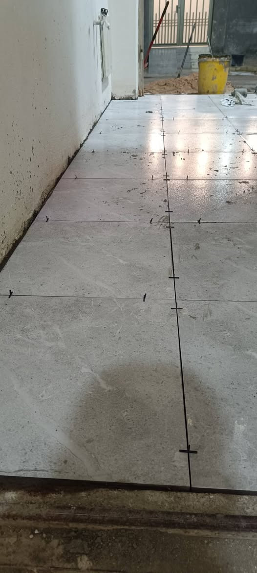 خلفه سيراميك متفرغ لشغل شرط شغل درجه اولى نضافه العمل والتزام نشتغل الترميم وكافة نواع رفوف جاهزه بورسلين جداري اوضي
‏‪0786 783 9099‬‏ ب واتساب
