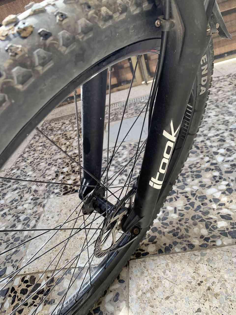 السلام عليكم بايسكل ايتوك لبيع تفاصيل خاص ***********
