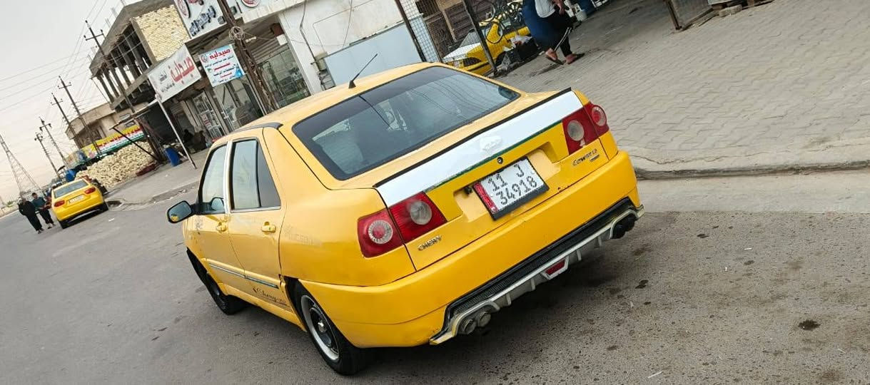 سلام عليكم سياره شيري كوين موديل 2010 محور كورولا حديث سياره داخلها حلوه بها شاشه كاميرا كهربايات كلها شغاله دوشمه جديده كير محرك خير من الله مكان سياره بغداد اليوسفيه مرواس والبيع السعر 28 سنويا 2028 هزه جديده باسمي اني مكلف بل نشر هذا رقمه ابو سياره *********** بي واتساب
