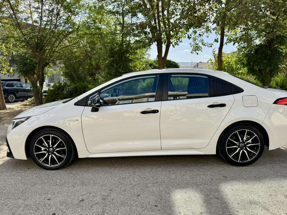 corolla s hybrid 2023
فول مواصفات تجمیع صین 
١٦٠$
***********
