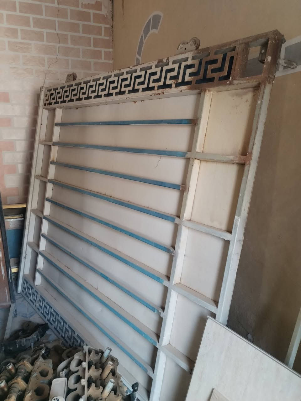 يالله سلام عليكم متاح باب اسلايت سعره ٣٠٠ وبي مجال باب نضيف شيلامانات سعر الوحده ٤٠ وبيهه مجال طول خمس متر مكاني ناصريه مركز خاص مفتوح وهاذه رقمي ***********
