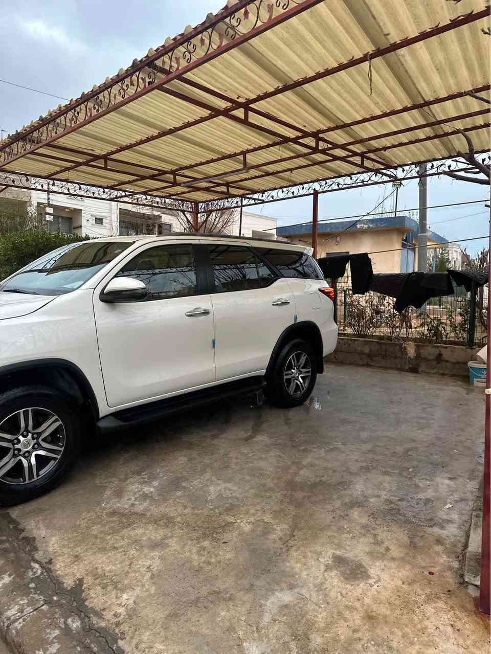 سياره تويوتافورجنرموديل ٢٠١٩كفاله عامه سياره كه به بي سبوغه هيج ي نيه ماشاءالله ي ده وي هه مووشتي جديده رقم و سنوي گير و محرك بشرت تاخم تايه جديد هيج نقص ي نيه محامله ي كه مي تيدايه له گه ل ريزم سوباس رقم موبايل واتساب
كورك ***********
اسيا؟*********** أربيل, العراق
