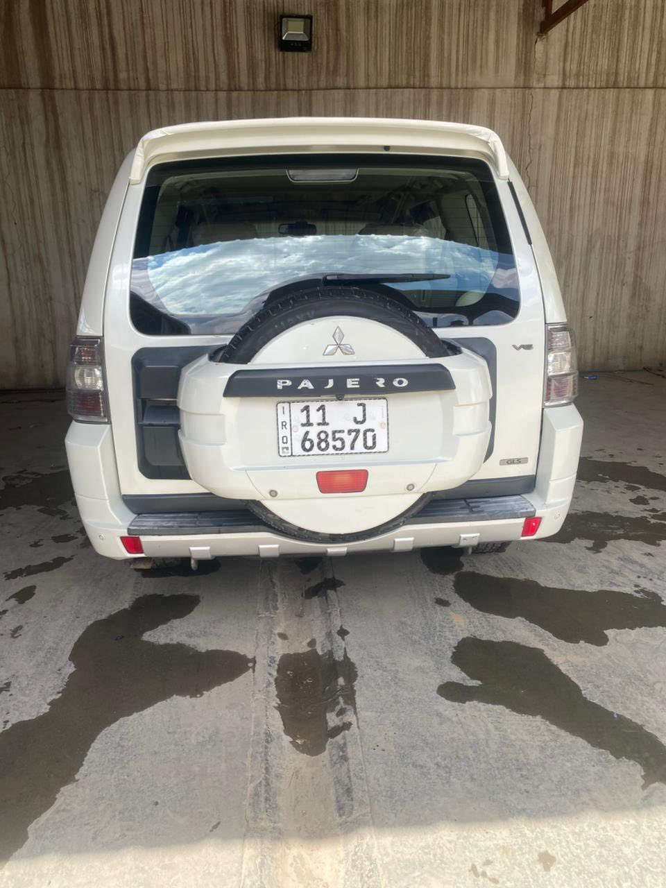 سلام عليكم باجيرو موديل 2010
سياره كير و مكينه شرط لا تبخير لا تنقيص خير من الله 
سياره مكفوله من الضربه 
فول موصفات فتحه سقف 
مكينه 3500 لا تبخير لا تنقيص 
تبريد 3 قطع ثلج 
تحكم ستيرن 
مري شفط 
سستم صوت بلادي ١٢ سماعه 
شاشه اندرويد 
داش كام 
كامره خلفيه 
قطعتين صبغ فقط من دون ضربه !!!!!
سياره باسمي !!!!!!
سعر 125$
***********
***********
