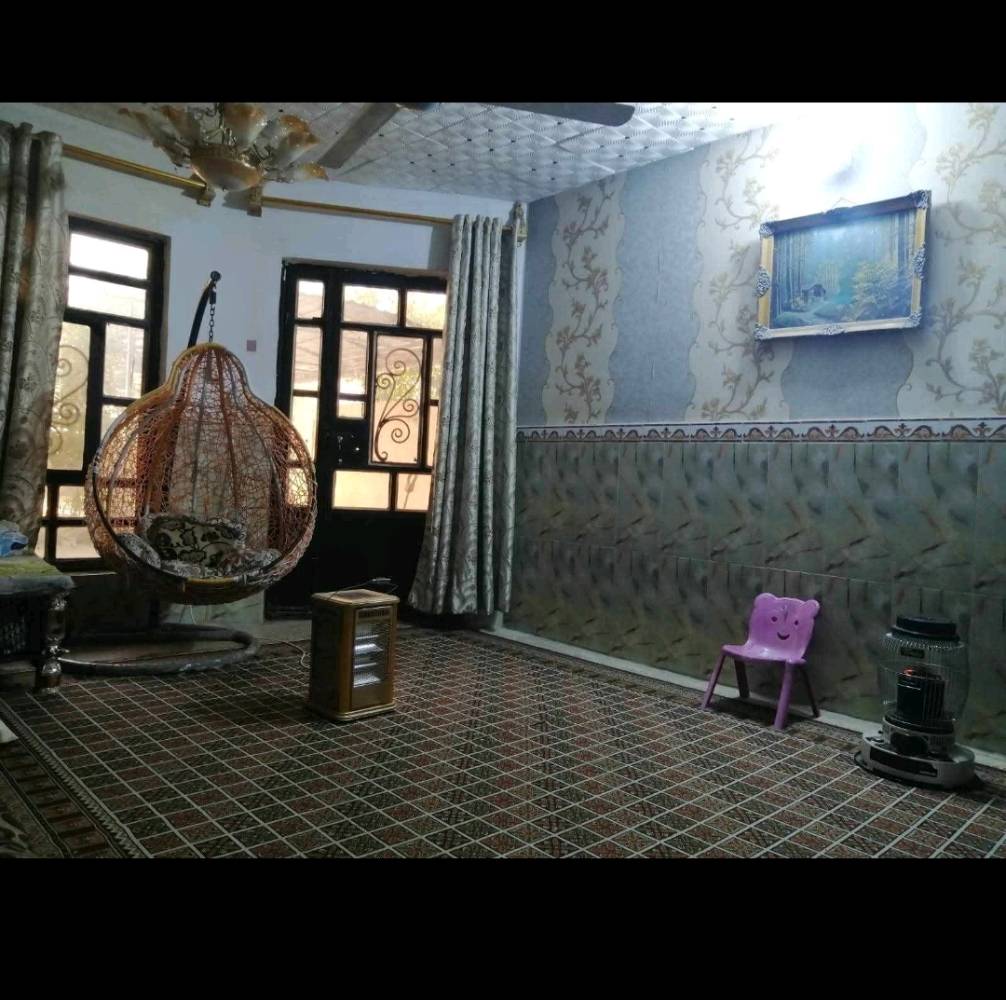 🏡 للبيع بيت 300 م² – بغداد / الراشدية / منطقة الانتصار
📍 الموقع: بغداد – الراشدية – منطقة الانتصار
📐 المساحة: 300 متر مربع
📜 السند: طابو صرف
🏠 البناء: طابق واحد – سنة 2018
مواصفات البيت: ✅ غرفتا نوم
✅ غرفة استقبال
✅ مطبخ
✅ هول
✅ بيتونة
✅ كراج سيارة
✅ حديقة
💰 السعر: 155 مليون دينار
🔹 السعر قابل للتفاوض