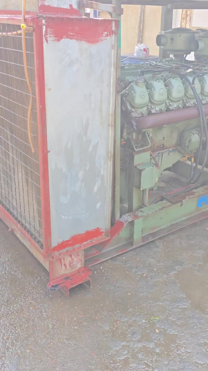 السلام عليكم مولدات البي 12 بلادي غير مفتوح شركه اللون الاخضر بستم حجم 28  اللون الازرك بستم حجم 25 
 راس توليد 250 كيفي  لا تنقيص ولا تبخير كفاله 
للاستفسار على الرقم ***********
***********
المكان ميسان العماره حي المعلمين الجديد
