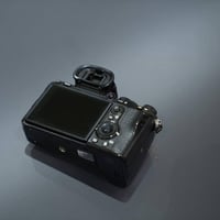 للبيع  SONY A7RIII للتواصل 07807479574 مكاني بغداد شارع فلسطين  نظيفة ...