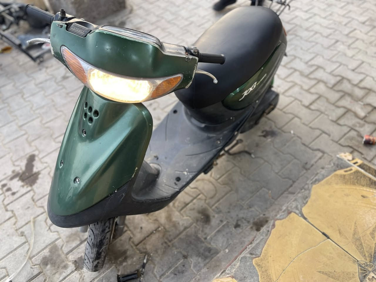 سلام عليكم

منغولي نضيفه نكره سلف مكاني رميثه سايدين كراج النجمي 

450وبيه مجال والشراي ماا نقصر وياء دراجه جاهزه من كلشي 

***********
