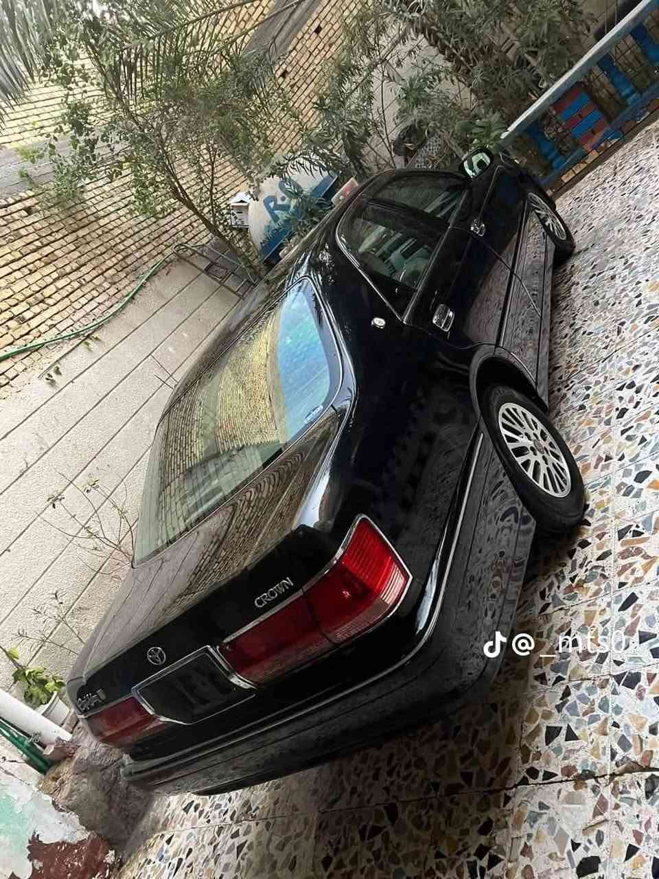 السلام عليكم ملكة كفالة بدون كصة مفحوصة وبية هزة ومصقطلة رقم بصرة باقي  كمرك فول مواصفات عدا الفتحة حتى اواكس بية
للاستفسار ***********
 السعر 75 
وياة سيارة سايبة شغالة 
المصقطة 2016
المسجلة   الملكة 2002
