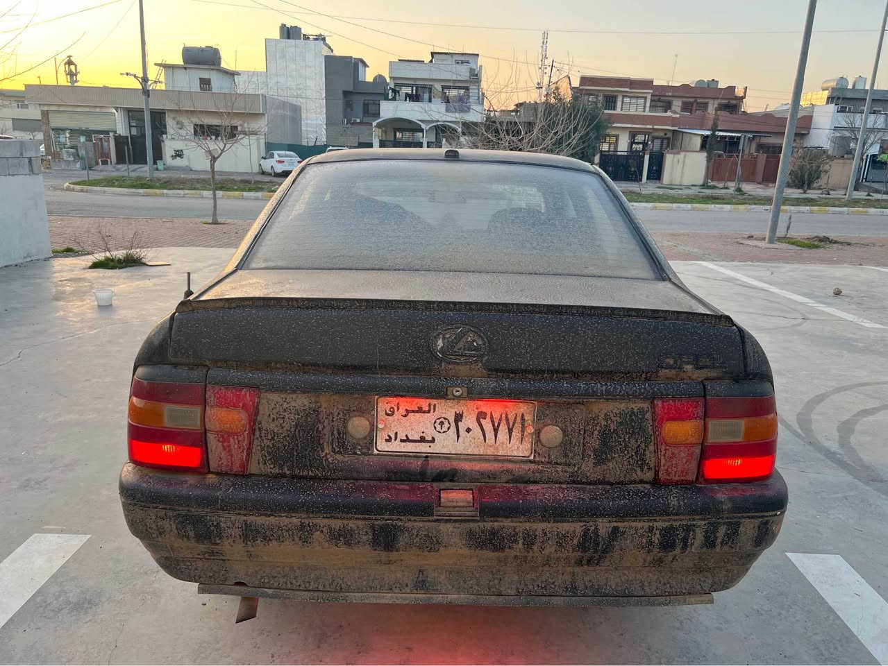 ئۆپل ڤكترا ١٩٩١
مەكینە ١٦ قایشپان
ئارمی پلاستیكی سلێمانی 
بەشەرتی گێرومەكینە.
هەموو گیانی ئیش ئەكات بەشەرت 
چوار تایەی تازەی لەسەرە.
تەقەو رەقەی بەشەرت.
سعری ٢٥ گەڵاو معامەلە 
ژمارەی موبایل :*********** . وتسئاپ لەسەرە . السليمانية, العراق
