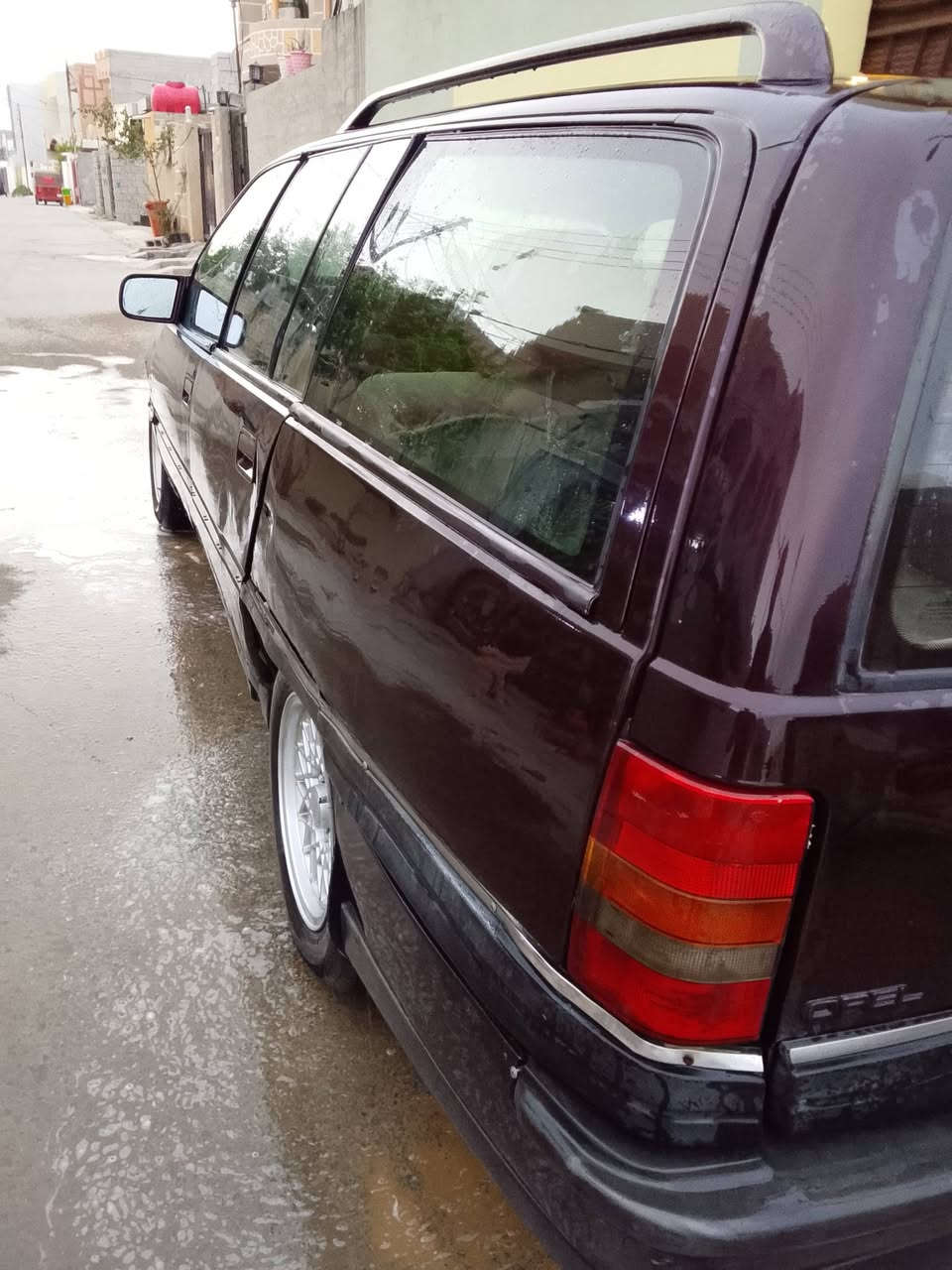 اوبل ستيشن بيها مكينه وكير ونجي مكينه وكير جدد صدر 80%سنويه صاقطه موديل 1991 تحويل مباشر بيع او مراوس حسب القناعه ترايك وين ميعجبك الاستفسار اكثر اتصل *********** العنوان ديالى بعقوبه التحرير
