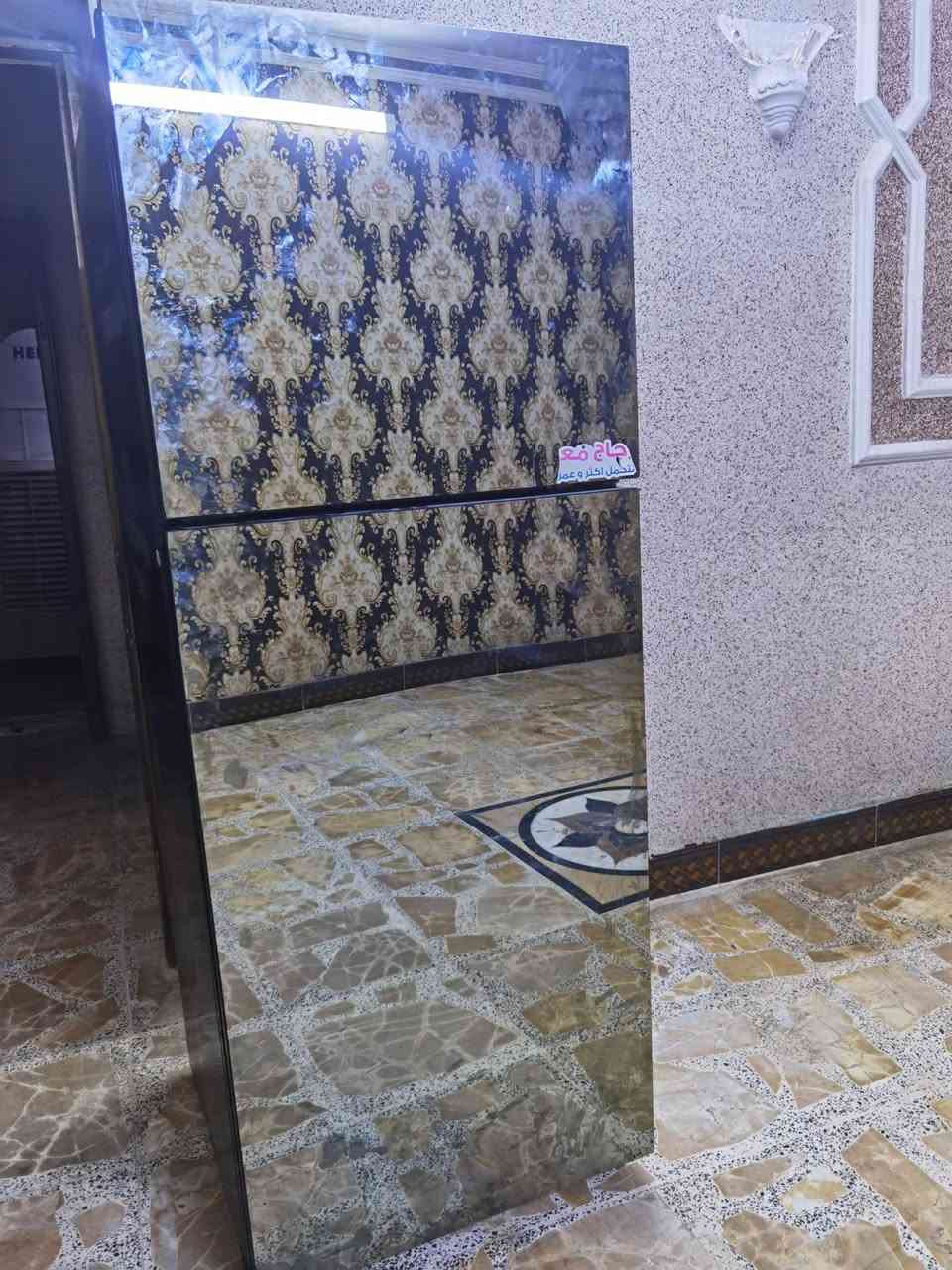 السلام عليكم
ثلاجة باب جام تصميم راقي صناعة مصرية نضيفة رايدها قفل 180 مكاني بغداد الحبيبية رقمي *********** واتساب ***********
