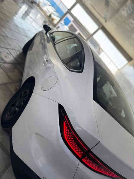 19 مليون صافي بدون دلاليه فقط يم معرض بغداد المركزي 
‭0773 655 0667‬ 
***********
