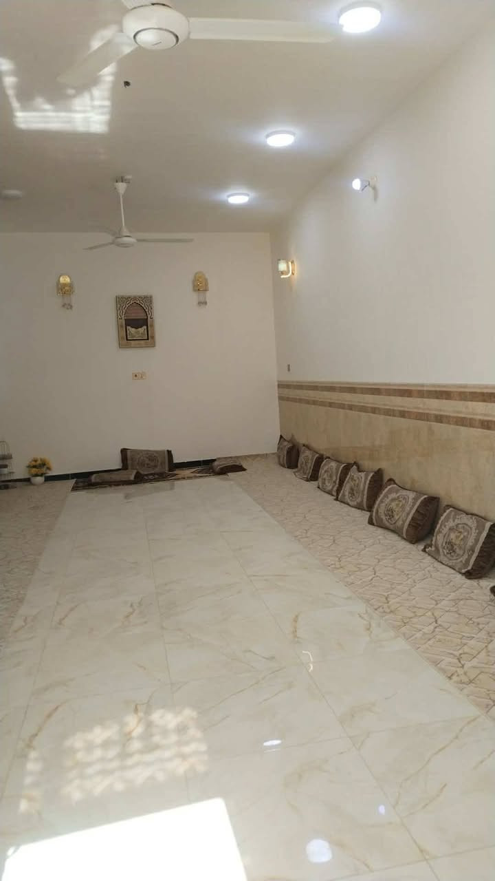 مساء الخير يافراشات حسابي🦋🦋
جبتلكم بيت فول الفول فن واحد يحجي ويكول 💣
بيت طابو صرف بناء درجه اوله المساحه 250 وبي خلف البيت 50متر حديقه مطلوب اسكان بناء جديد غرفتين استقبال صاله مطبخ صحيات داخليه وخارجيه
  قرب فلكة سومر
 التواصل خاص 📲


**إذا كنت صاحب هذا الإعلان وتريد حذفه لأي سبب، رجاءا أرسل رسالة إلى الدعم الفني**