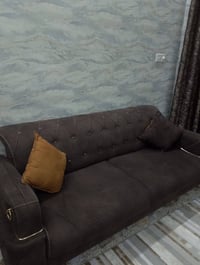 أثاث استقبال كامل • زولية طبلات • عليه مجال