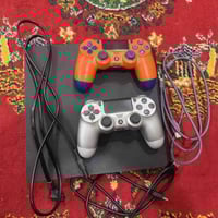 بلايستيشن4 سليم • جويستك 2 • God of War