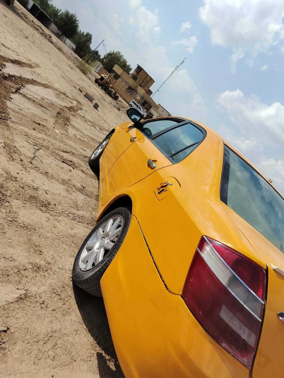 سلام عليكم جيلي موبل 2012 رقم بغداد الماني مكفوله  مكاني ديوانيه....  //رقمي ***********
