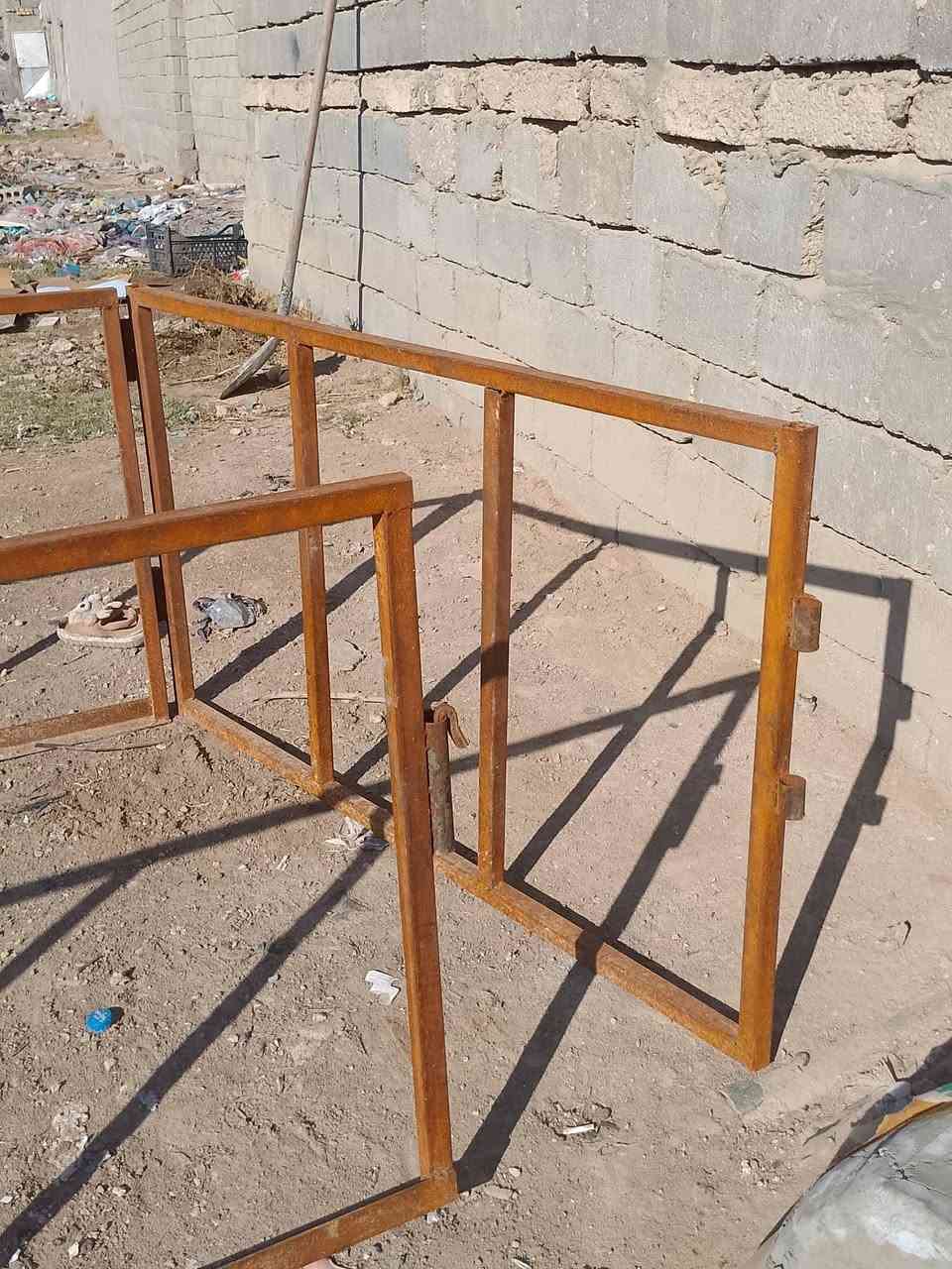 السلام عليكم محجر ستوته للبيع ارتفاع 70 مكاني حله شارع 100
سعر 50 وبي مجال ***********
