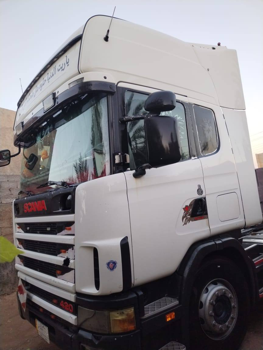 سلام عليكم للبيع سكانيا موديل 2001رقم انبار  سنويه جديده رقام نكليزي  شرط تحويل محرك 6 مكفوله قمار وشاصي ومحرك كفاله تخم تاير تبريد نجكتارات جديد كير3+3رابطه براد سياره عل شغل مكان الانبار القائم سعر 140وبيه مجال للتواصل ***********
