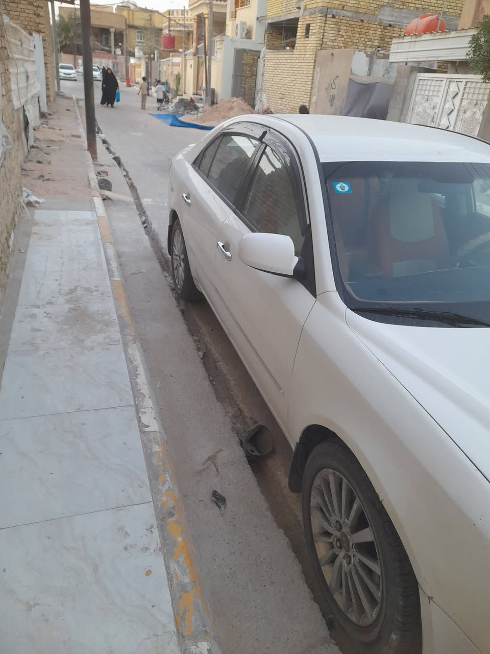 سوناته ٢٠١٠ خليجي مكينه ٢٤٠٠ تكسي الخليج مصبوغ عام بدون تبديل ولاخياس ولامعجون باسمي ذي قار مكينه كير تبريد اطارات حدادية كله جديد دواخل صاج سيارة حلوه سعره ٩٥ وبيه مجال ومكانه ذي قار ***********
