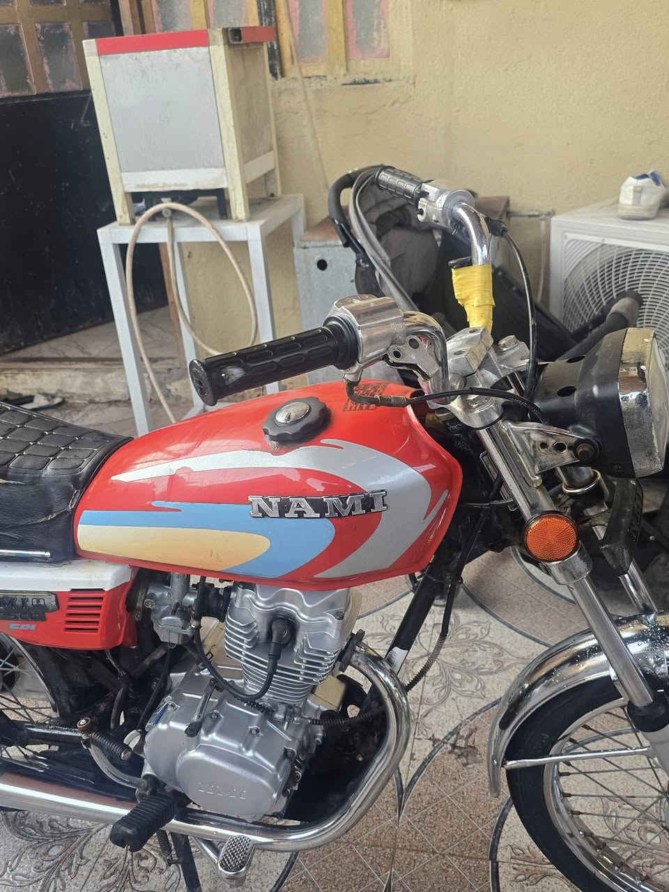 ناما اوراق مديل ٢٢
سعر ٨٥٠ وبيها مجال
***********
