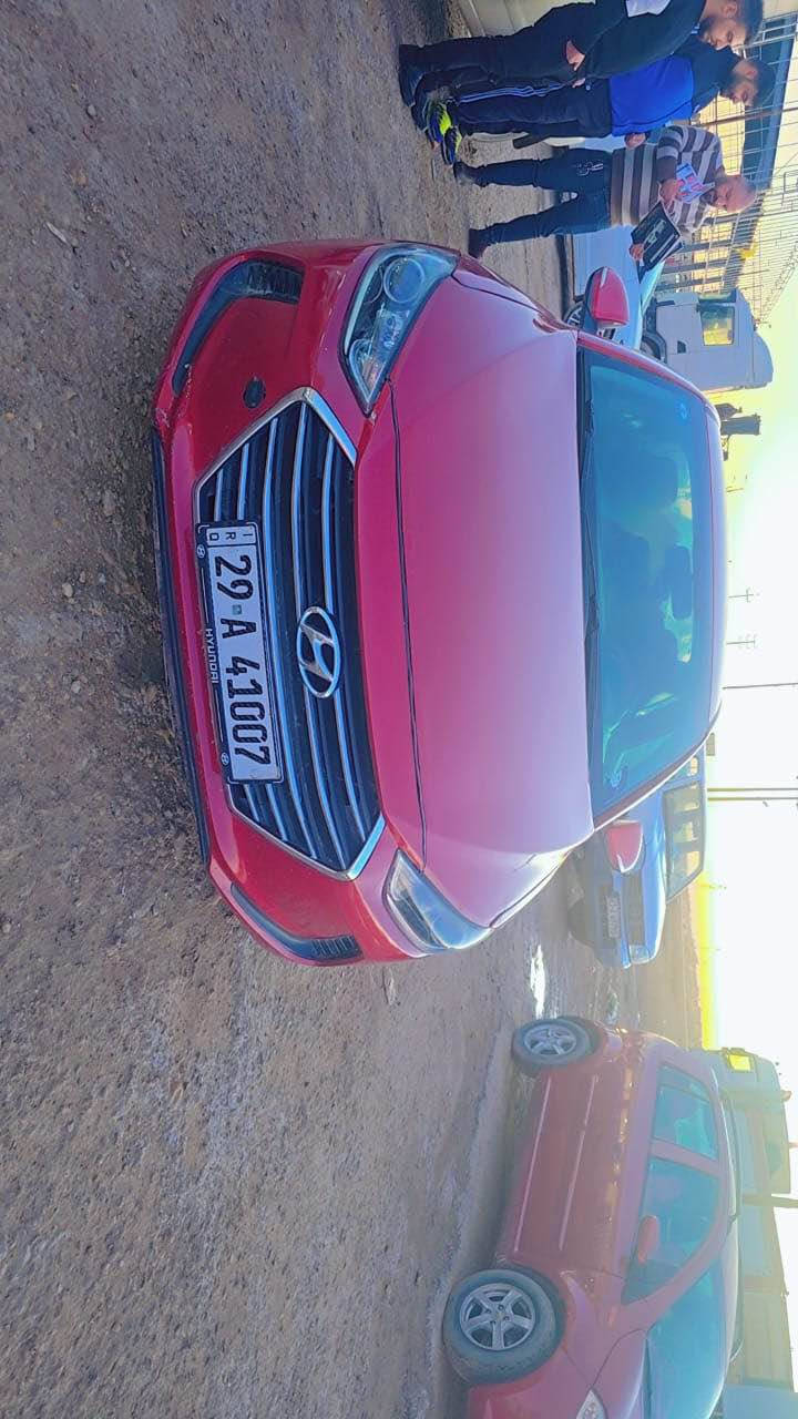 تحيه طيبه انتره 2018 امريكي مكينه 200 حدث جاملغ وبنيدومباوك رشه باب  بدون دواخل السياره شرط مكينه كير حداديه تخم تاير  رقم واسط ***********عنوان كوت واسط 123$بيه مجال دهل اوران, واسط
