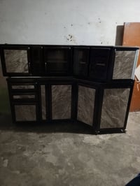 كاونتر • نظيف • للبيع