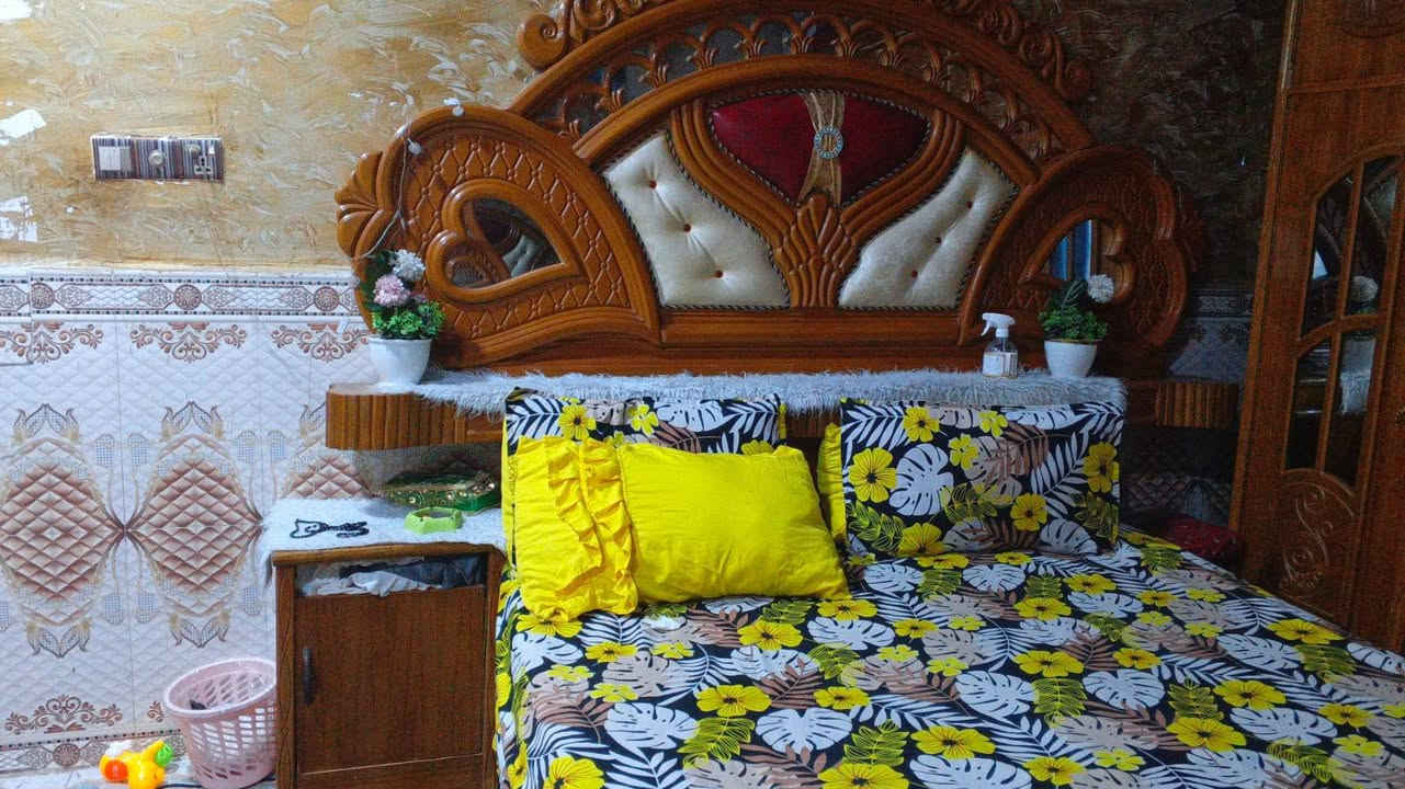 سلام عليكم غرفه تسكام سعر 500المكان بصره 💁🏻‍♀️***********
