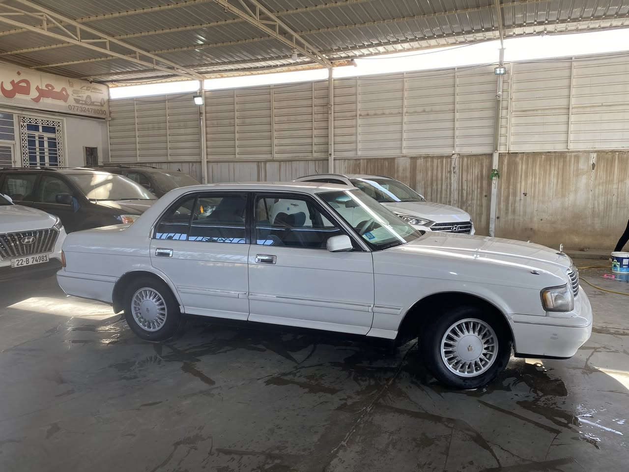 السلام عليكم كراون ارنب موديل 1995 سياره رقم بغداد سنويه جديده 2028 بأسمي تحويل ثاني يوم سياره جاهزه من صدر ومكينه وكير خير من الله تخم تاير محرك 2500 بلادي سياره جديده احلا من الصور الشراي يتصل ويدلل *********** 
واسط العزيزيه
