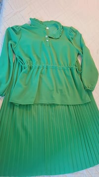 مقاس 44 • مقاس 46 • ملابس