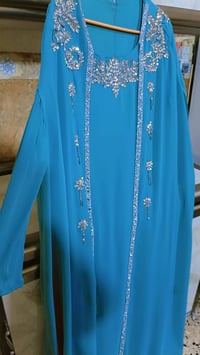 ملابس • للبيع