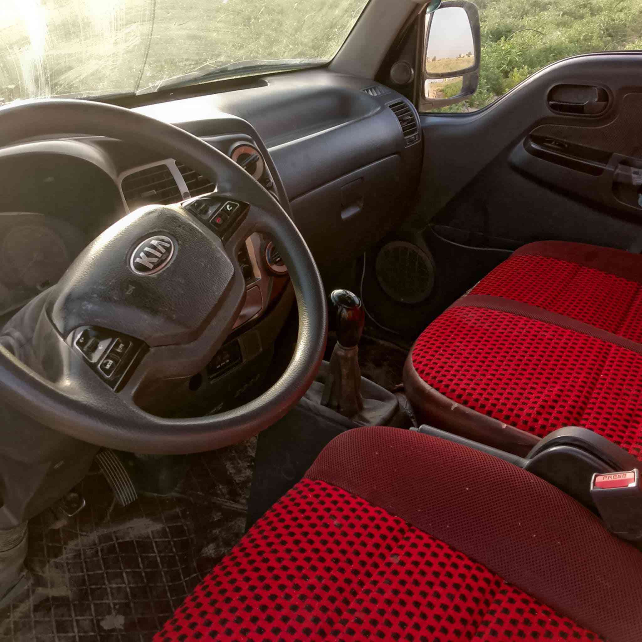 سلام عليكم  كيه حمل للبيع 2017 كفاله عامه سياره بسمي سنويه 2030 السعر 120 وبيه مجال وهاذه رقمي ***********
