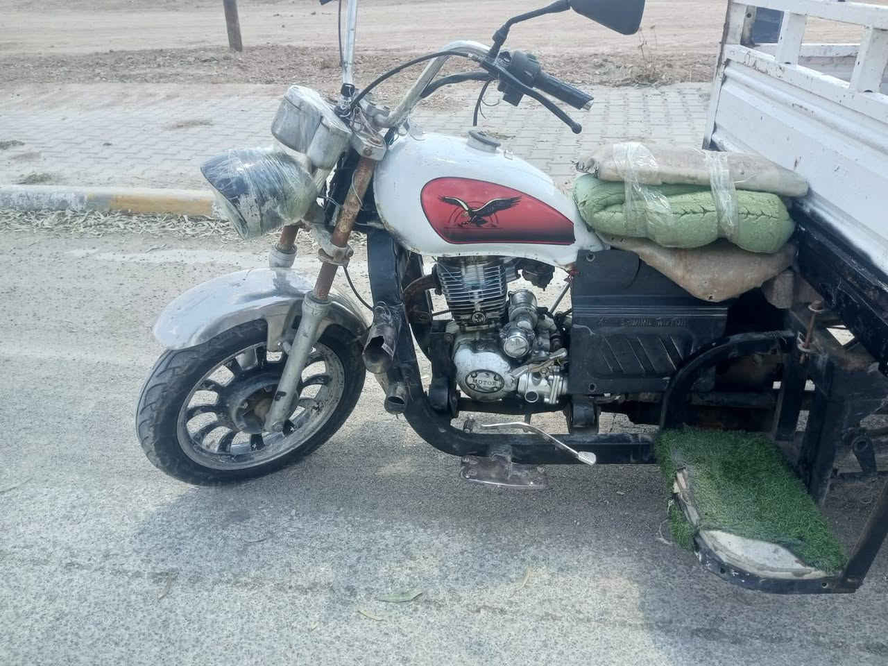سلام عليكم شباب ستوته للبيع موديل ١٩المكان كركوك قادسيه الثانيه السعر 750وبيهة مجال حك الجيه ***********
