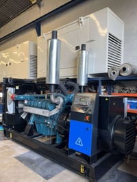 مولده دايو ٧٥٠ • ١٢ سلندر • ١٥٠ ساعة