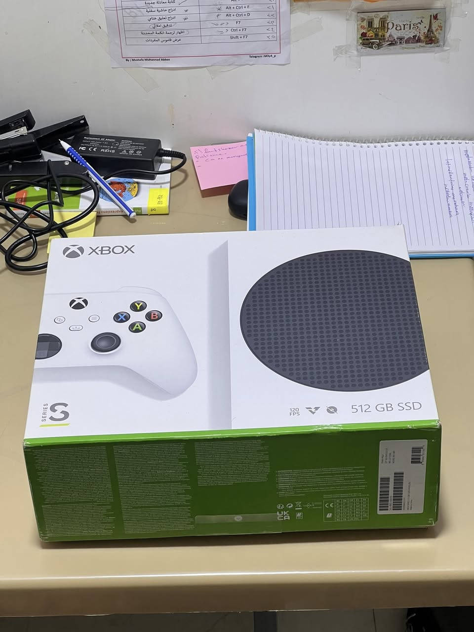 السلام عليكم خواتي 
جهاز اكس بوكس سيريس S 
جهاز نظافة 99% مع كامل ملحقات 
كارتونه استخدام شخصي قليل مع كيم باس موجود بي شهر السعر 400 وبي مجال مكاني كربلاء للاتصال    سبب البيع ما فارغ استخدمه ***********
