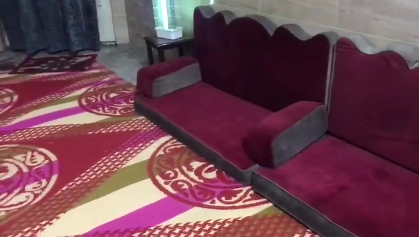 ديوان عربي للبيع السعر ٤٠٠ وبي مجال ازيد من ١٢ متر  بغداد مدينة الصدر


**إذا كنت صاحب هذا الإعلان وتريد حذفه لأي سبب، رجاءا أرسل رسالة إلى الدعم الفني**