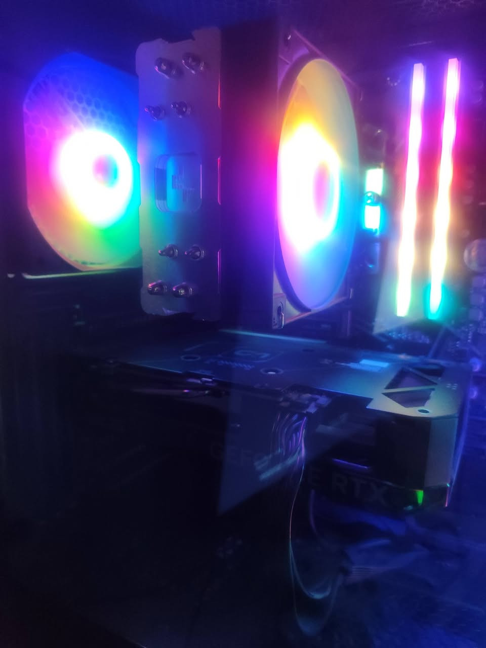 سلام عليكم  تجميعه للبيع استعمال قليل جديده كلشش عتبر روحك ماخذ جديده والقطع كله بل كارتونه كراتين موجوده مواصفات 
VGA ASUS RTX4060 8GB OC DUAL
AMD CPU RYZEN5 5600 TRAY
CASE ATX GAMING PILOT 4*120MM RGB FAN
PSU DEEP COOL 600W PF600
MB AORUS B550M ELITE
DEEP COOL GAMMAX AG400
DDR4 16GB (2*8) 3333 AORUS RGB
NVMe 1TB LEXAR NM620 3500mb/s
HDR10 SRGB99% Tilt
LED LG27GS60F FHD 1PS 180hz 1ms
HDR10 SRGB99% Tilt 
+شاشه lg 180hz+ماوس+كيبود
سماعه+جوستك+ميز 
سعر مليون و300
مكان بغداد منطقه الأمين الثانيه


**إذا كنت صاحب هذا الإعلان وتريد حذفه لأي سبب، رجاءا أرسل رسالة إلى الدعم الفني**